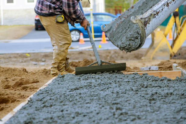 Best Concrete Flooring Contractor  in Long Beach, MS